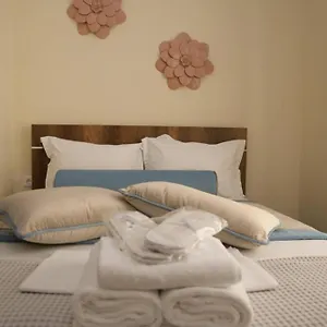 Strata Deluxe Apt. Διαμέρισμα