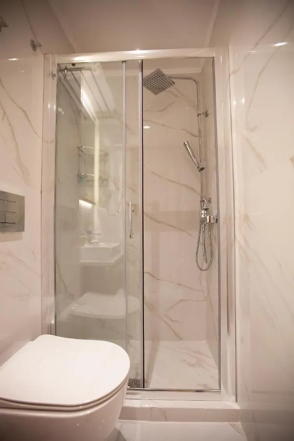 No21 Luxury Suites Thessaloniki 0*,